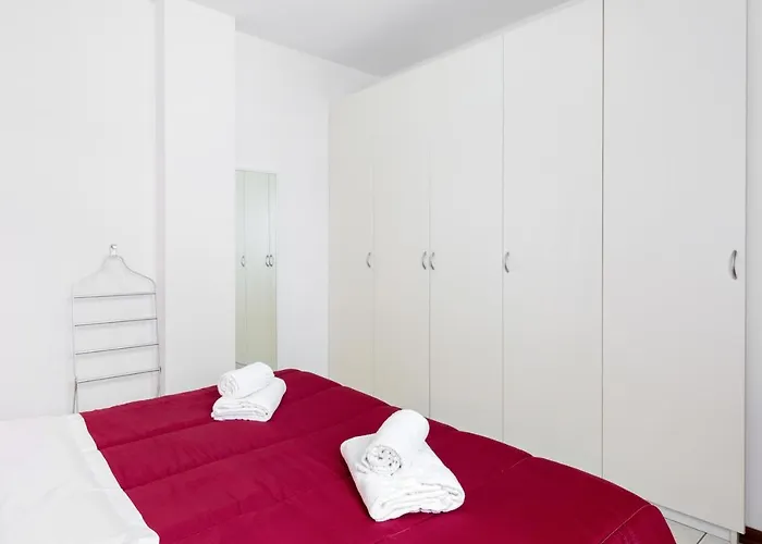 Guesthost - Firenze Nova Comfortable Apartament With Terrace